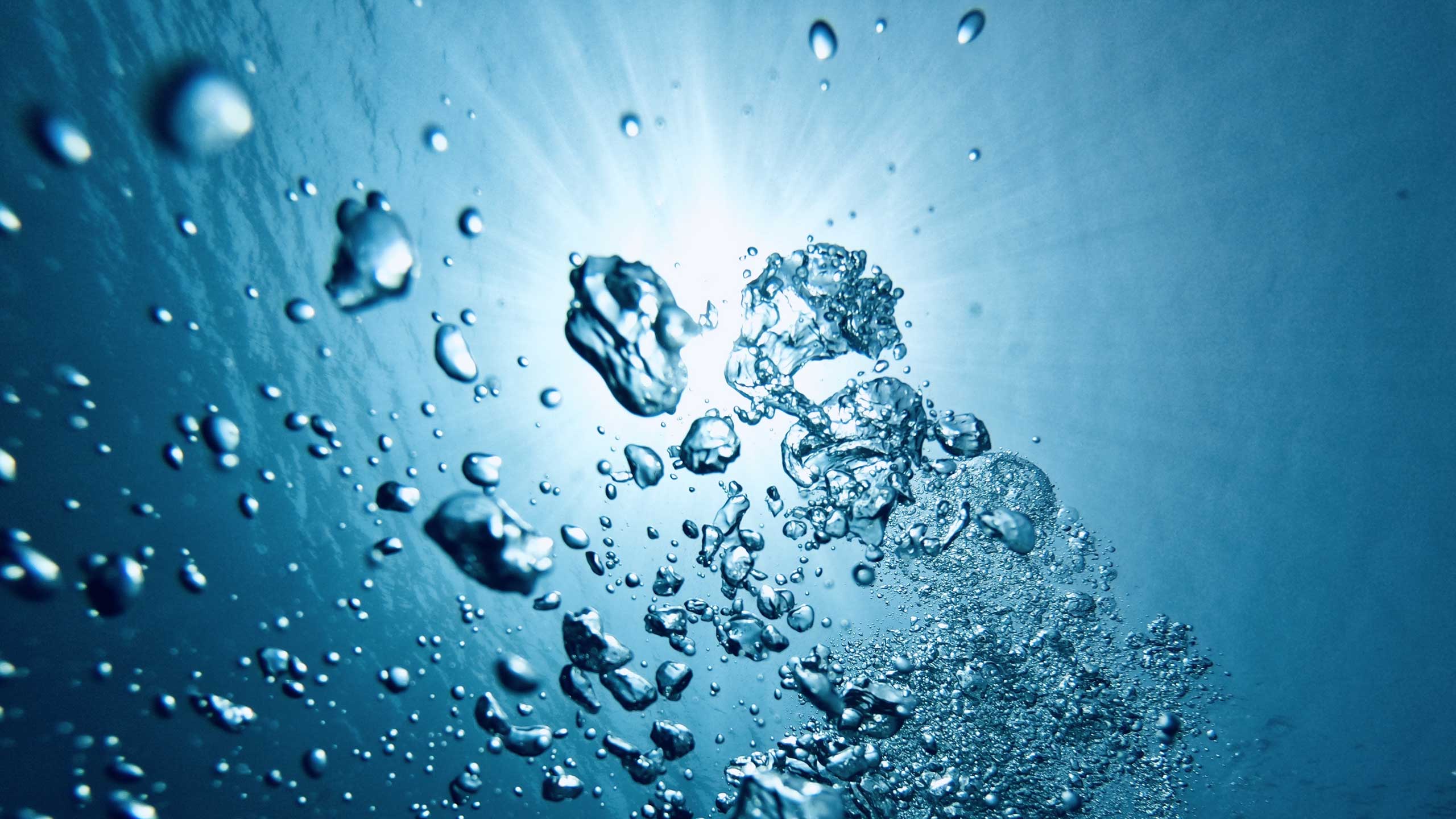 Water-Underwater